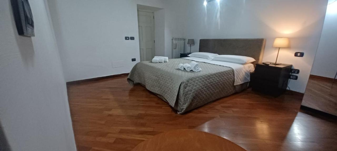 Residenza Nunziatella * Naples