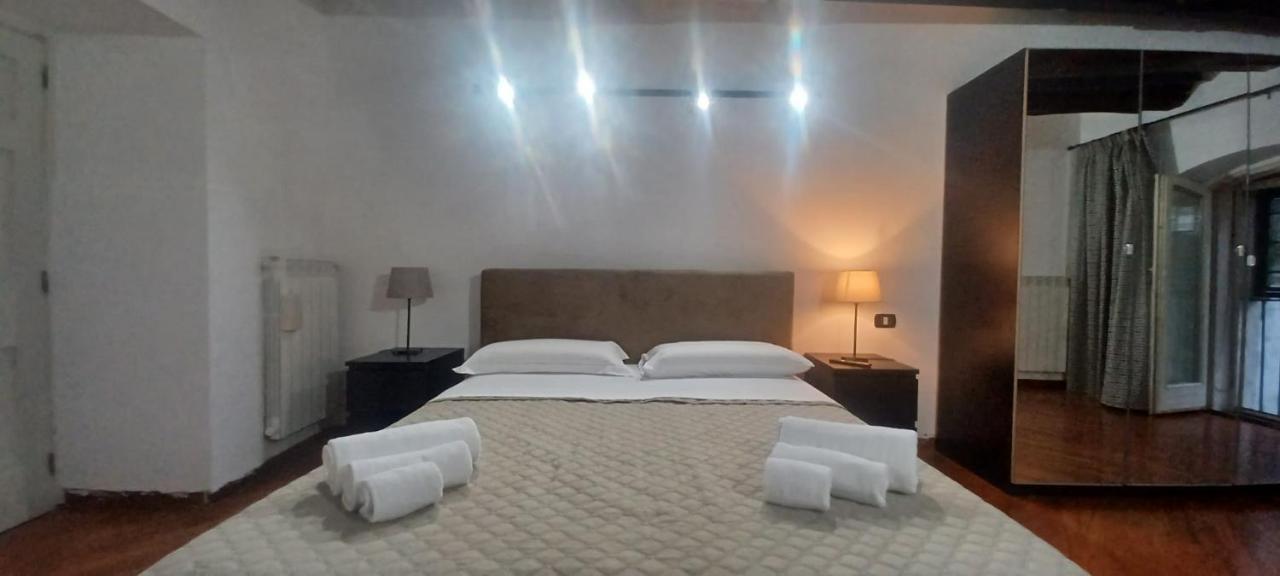 Residenza Nunziatella * Naples